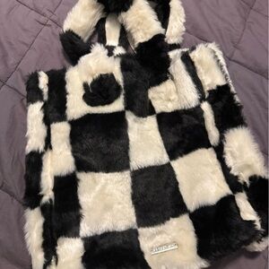Madden Girl Checkered Faux Fur handbag- nwt!